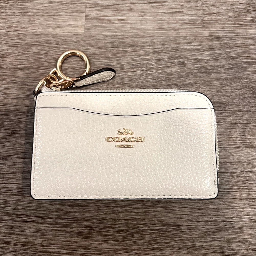 Coach zipped wallet card holder